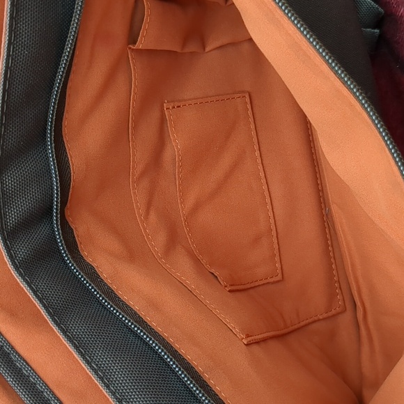 Knomo London Messenger bag - Picture 16 of 16